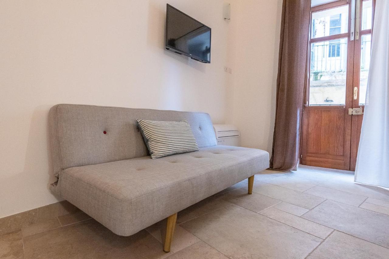Rubichi 6 - Old Town Apartment Sit Λέτσε Εξωτερικό φωτογραφία