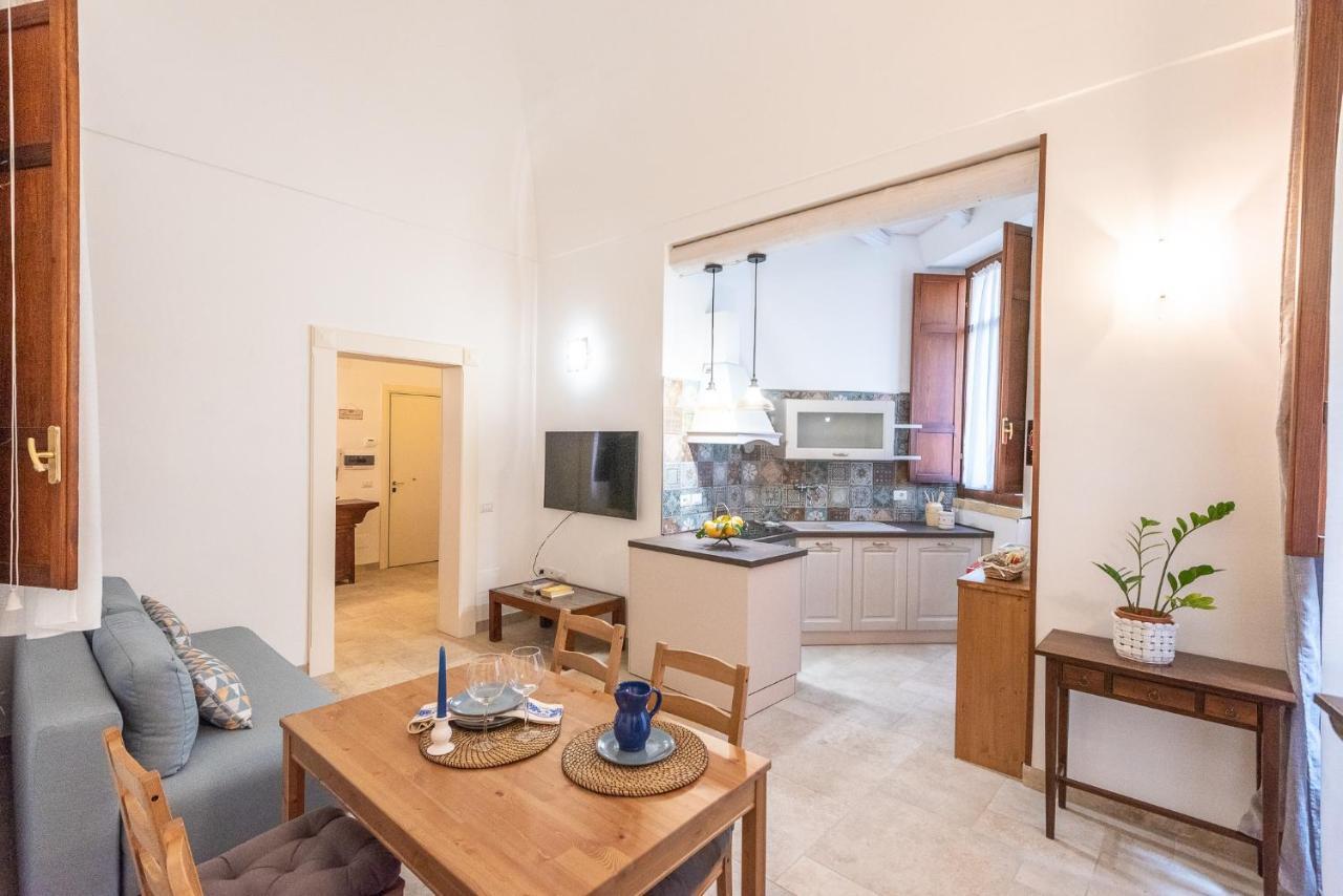 Rubichi 6 - Old Town Apartment Sit Λέτσε Εξωτερικό φωτογραφία
