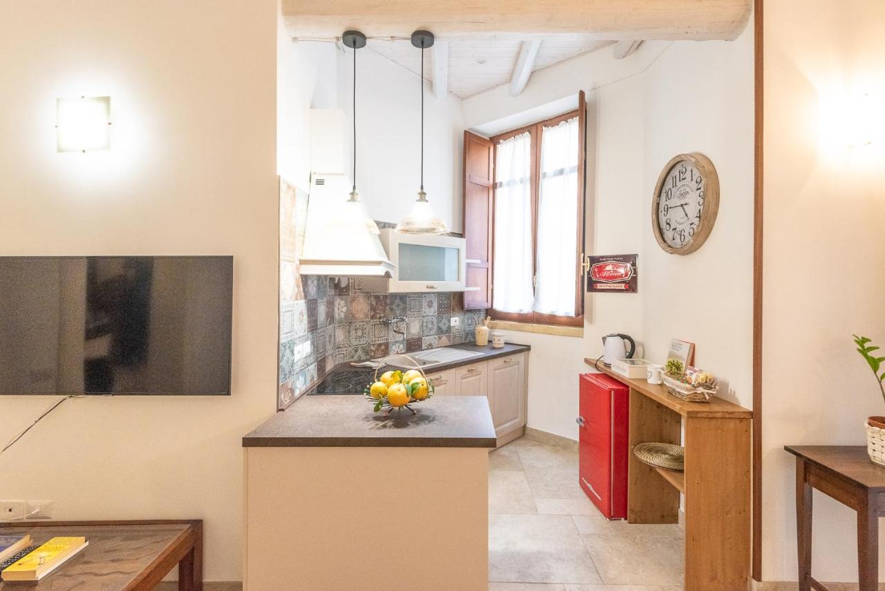 Rubichi 6 - Old Town Apartment Sit Λέτσε Εξωτερικό φωτογραφία